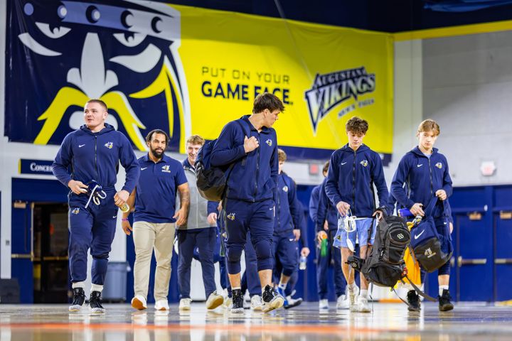 Youth fuel Augustana wrestling's deep roster