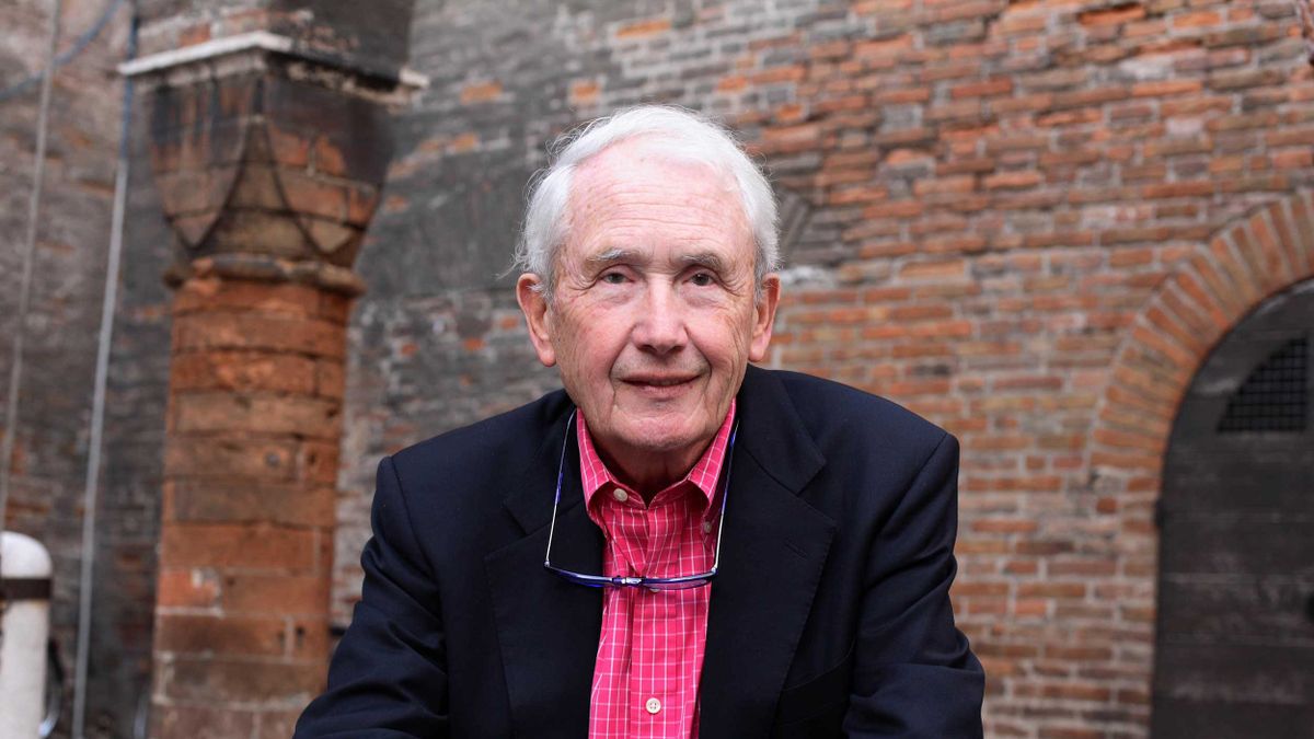 A Guide to Angela’s Ashes by Frank McCourt Post feature image