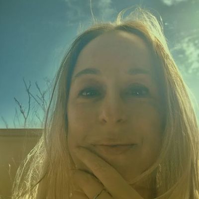 Becka White profile image