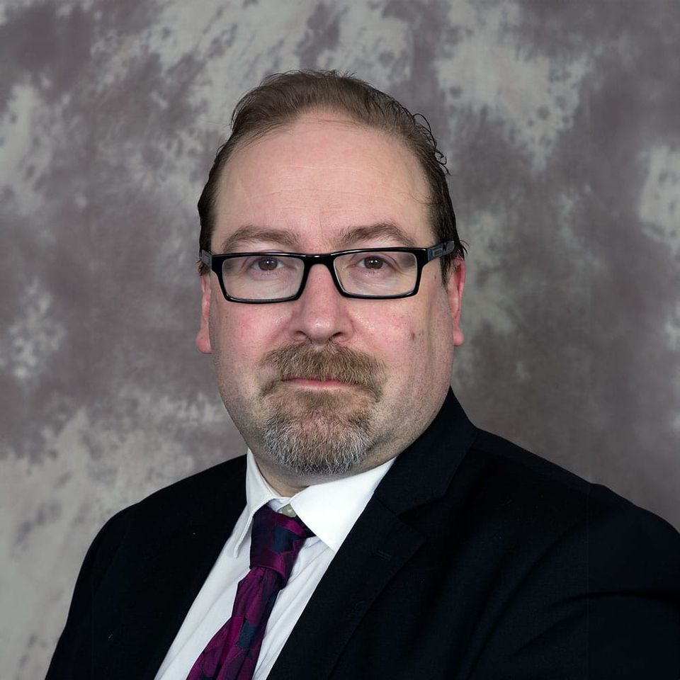 Simon James profile image