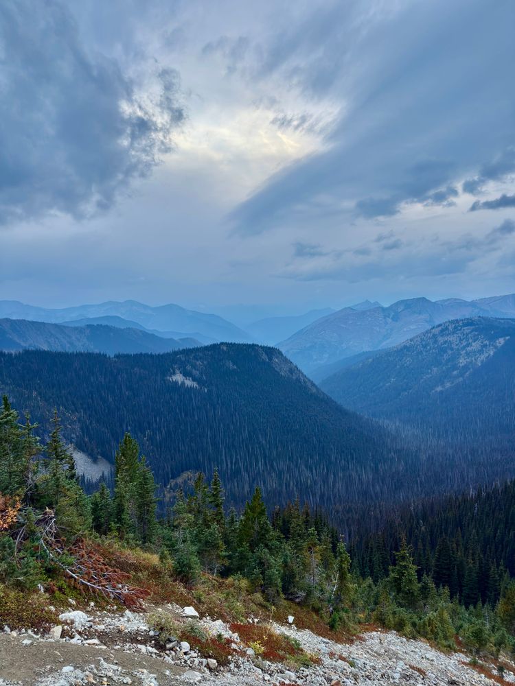 Pacific Crest Trail - Day 186 - Canada! 🇨🇦