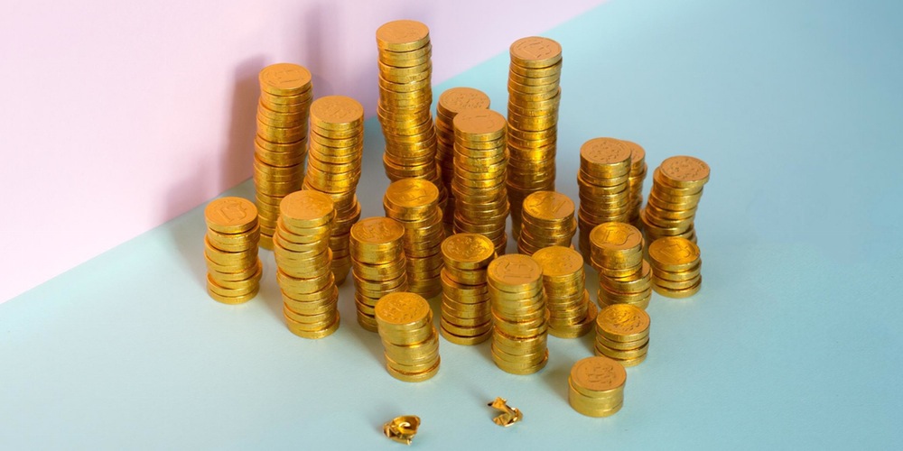 Social Currency in the Digital Age