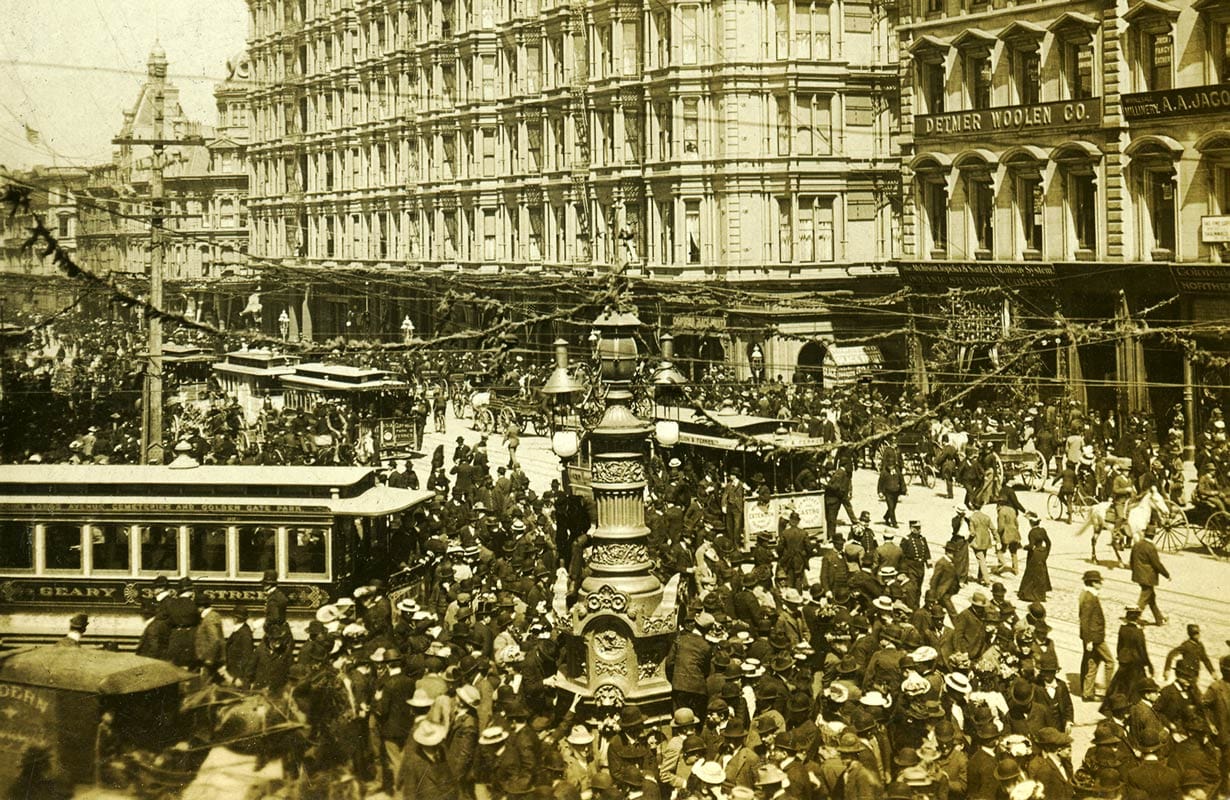 Lotta's Fountain in 1901