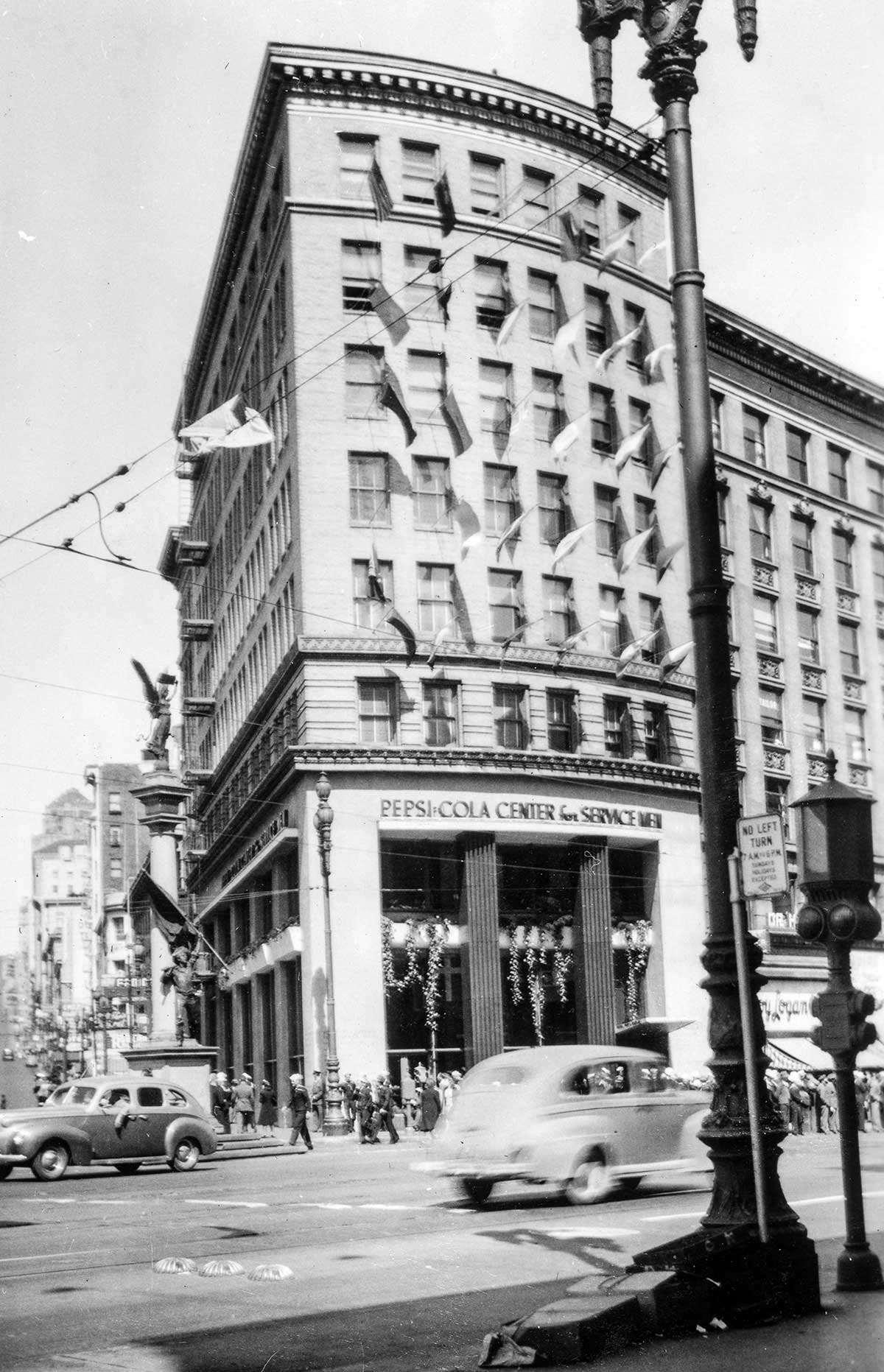 Pepsi-Cola Center at Market and Mason Streets in the 1940s.