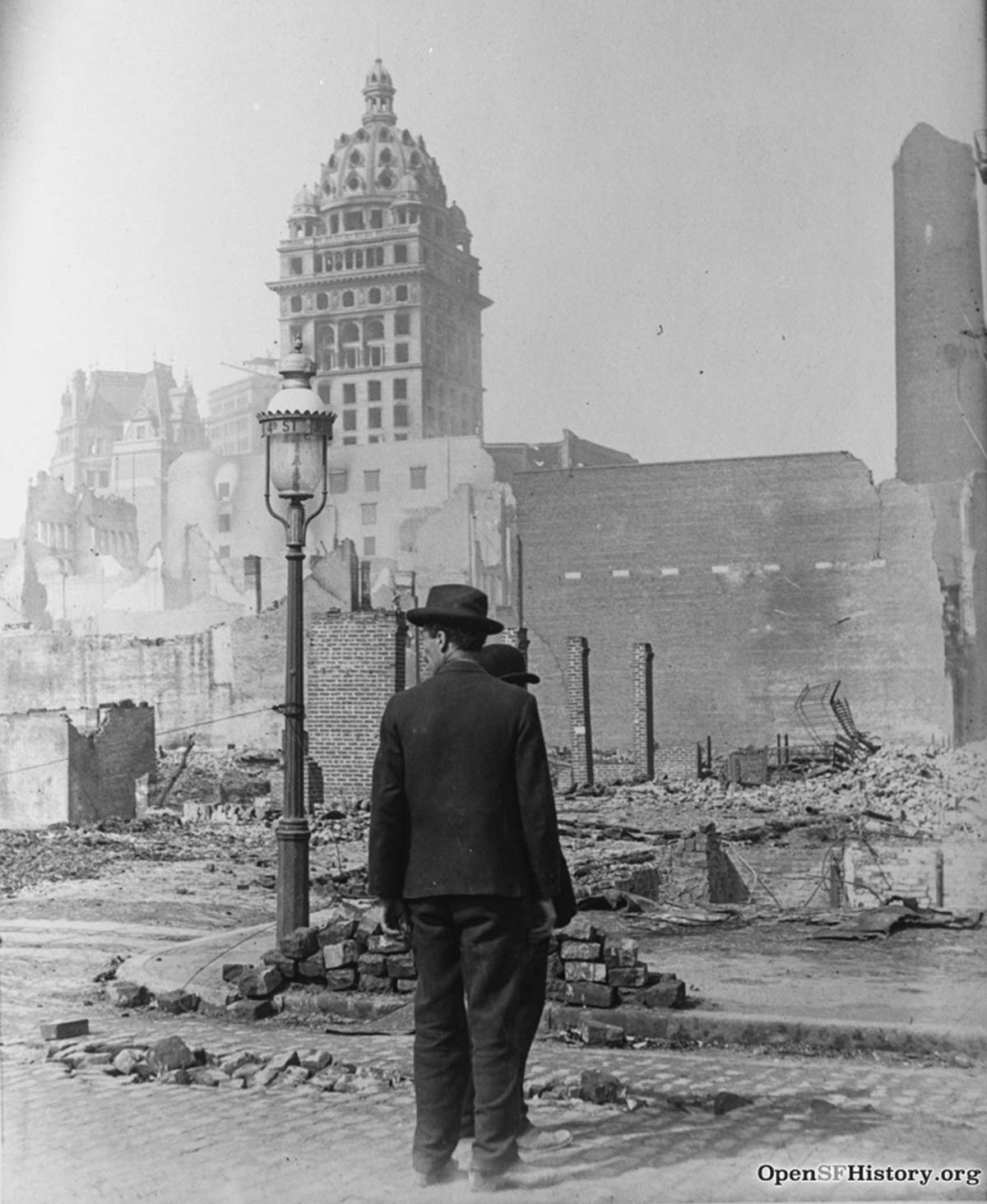 rubble and gas lamp after earthquake