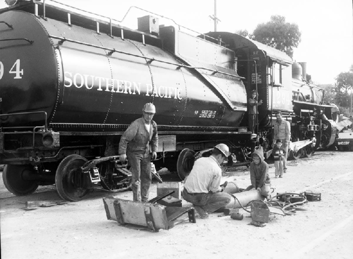 Tender and engine #1294 on Sagamore Street in 1957.