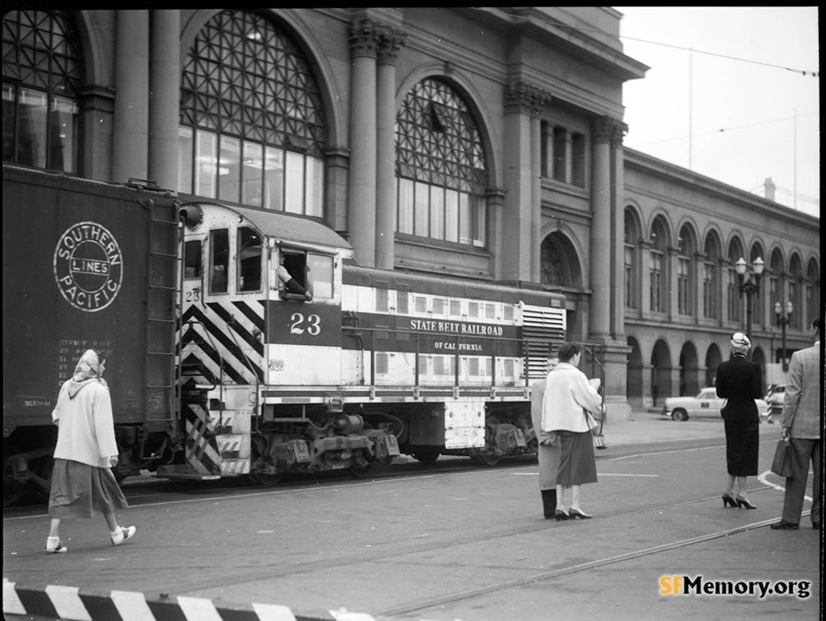 State Belt Railroad in front of Ferry Building in 1950s.