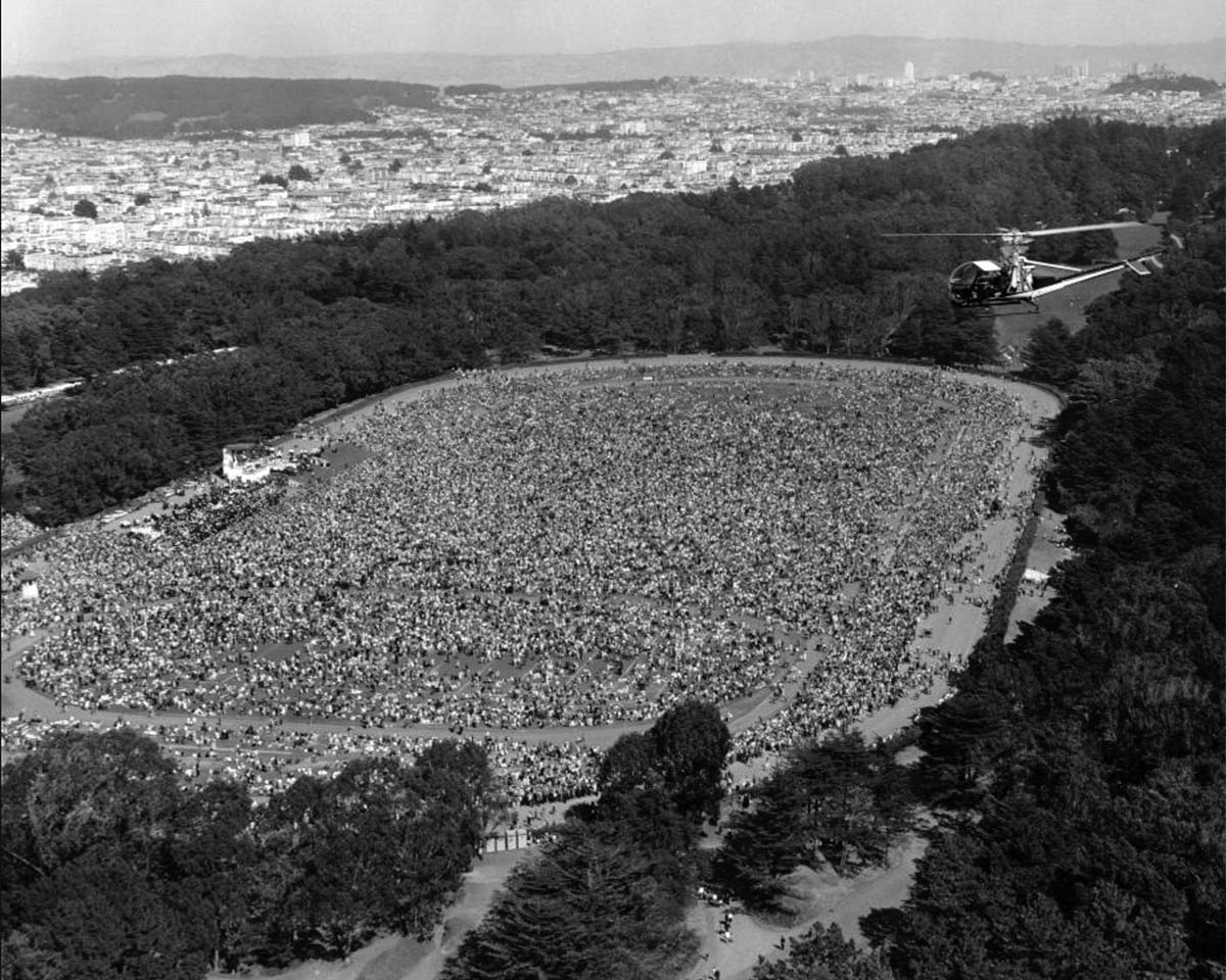 Rosary Rally in 1961