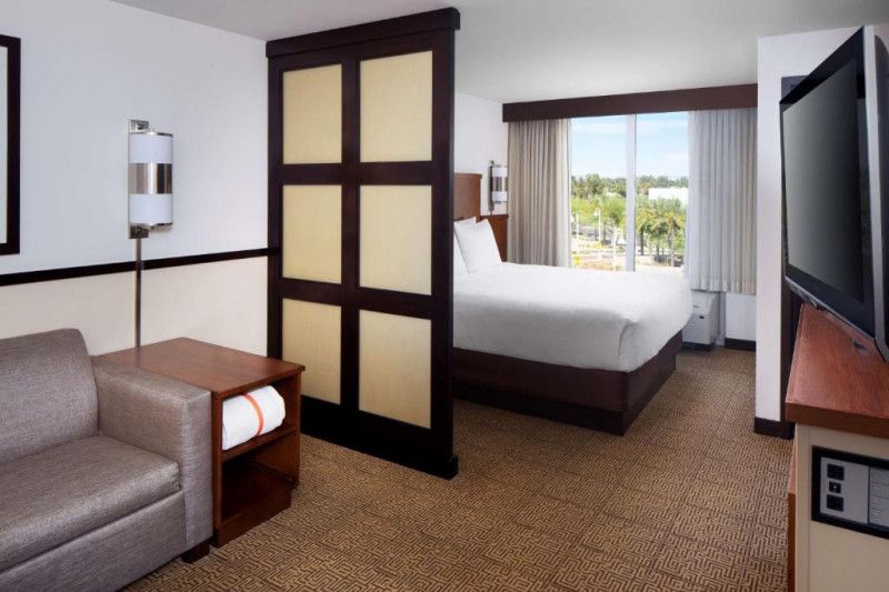 Accessible room at Hyatt Place Phoenix/Mesa