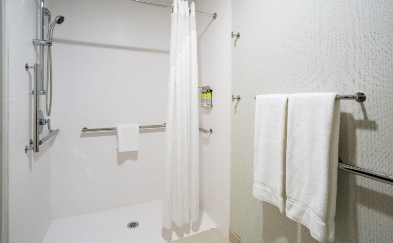 Roll-in Shower at Holiday Inn Express & Suites in Lincoln City