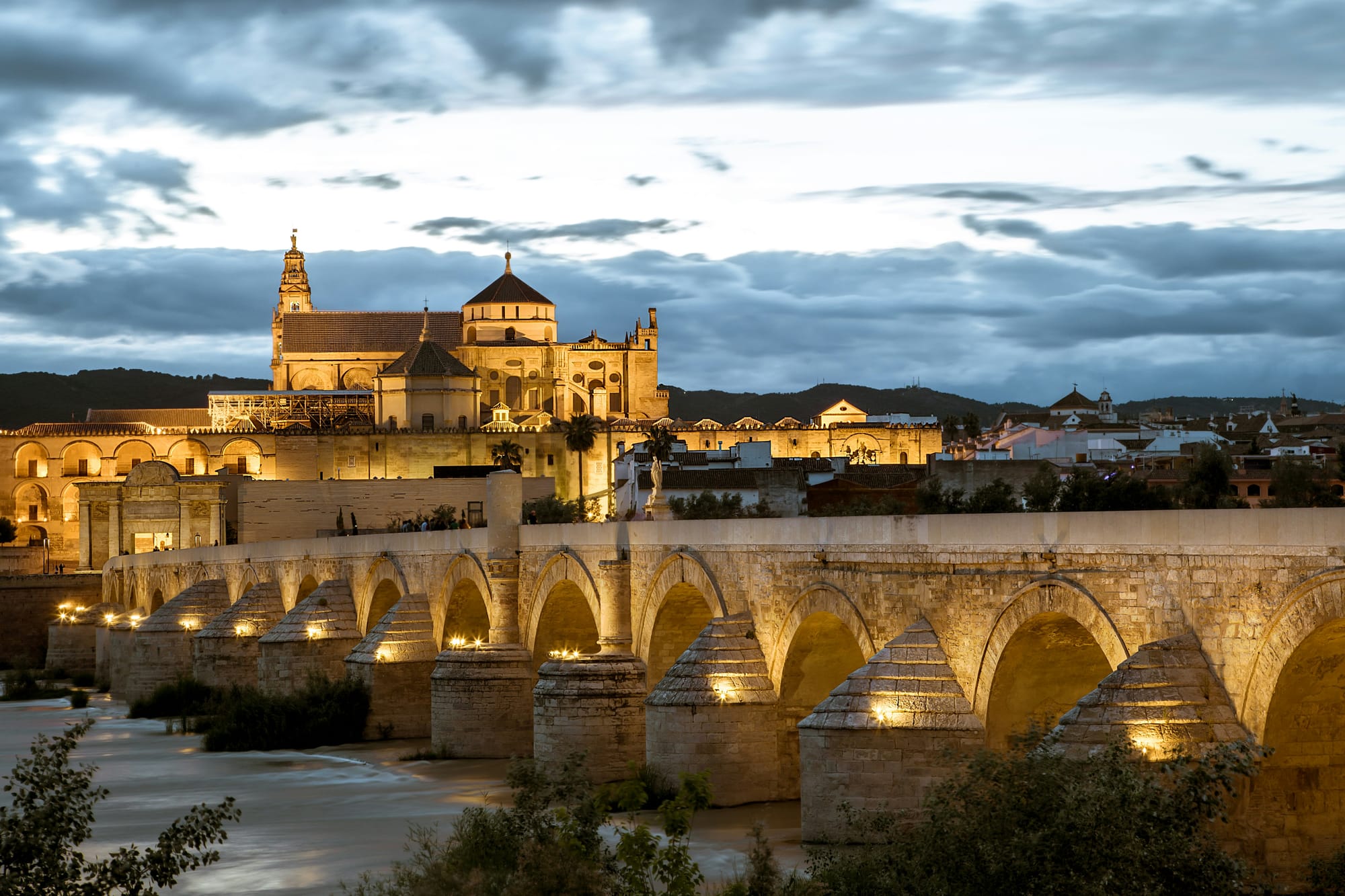 The Roman Bridge of Córdoba at dusk