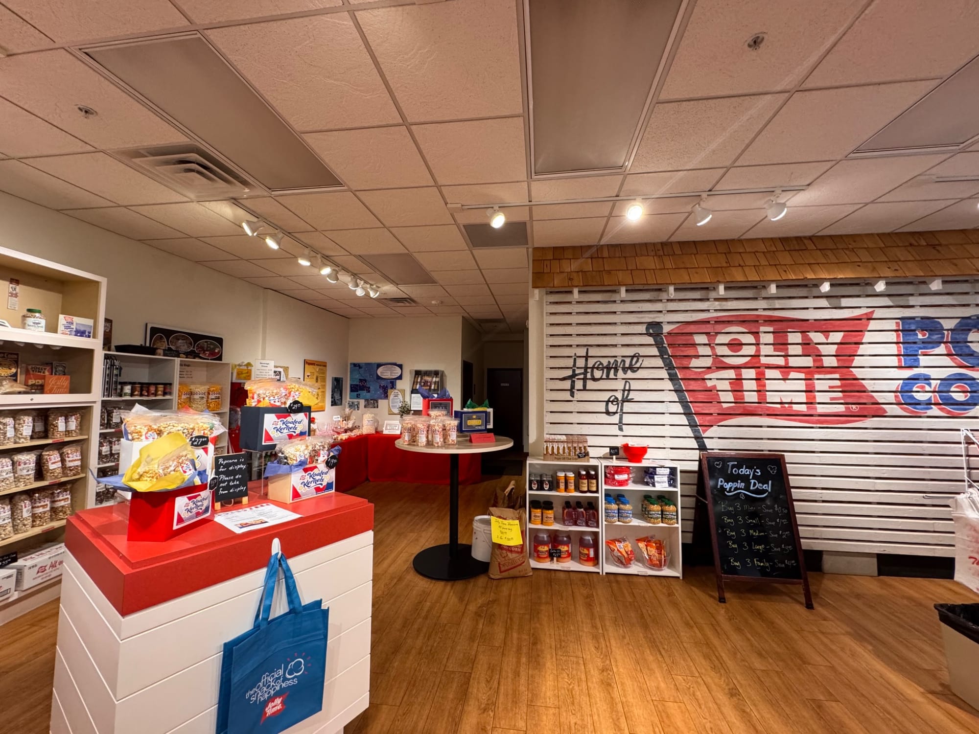 Inside of Koated Kernels shop in Siouxland