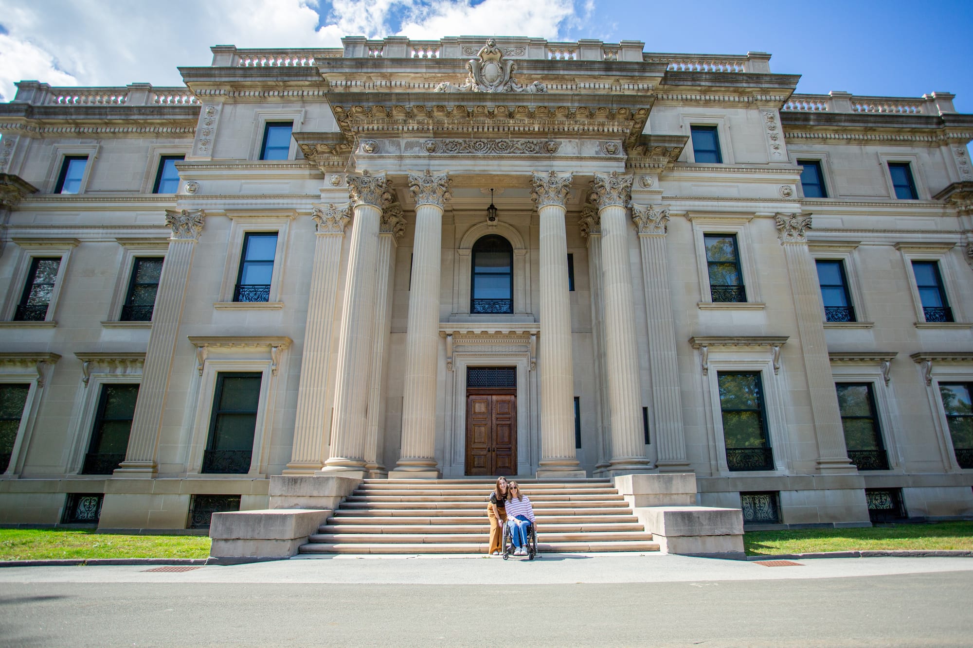 Wheelchair user and companion at Vanderbilt Mansion National Historic Site