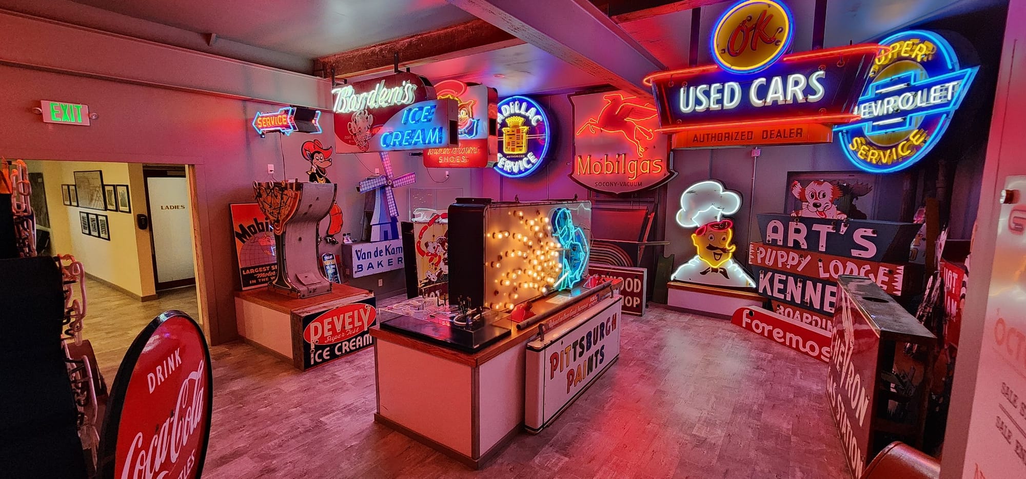 National Neon Sign Museum in The Dalles