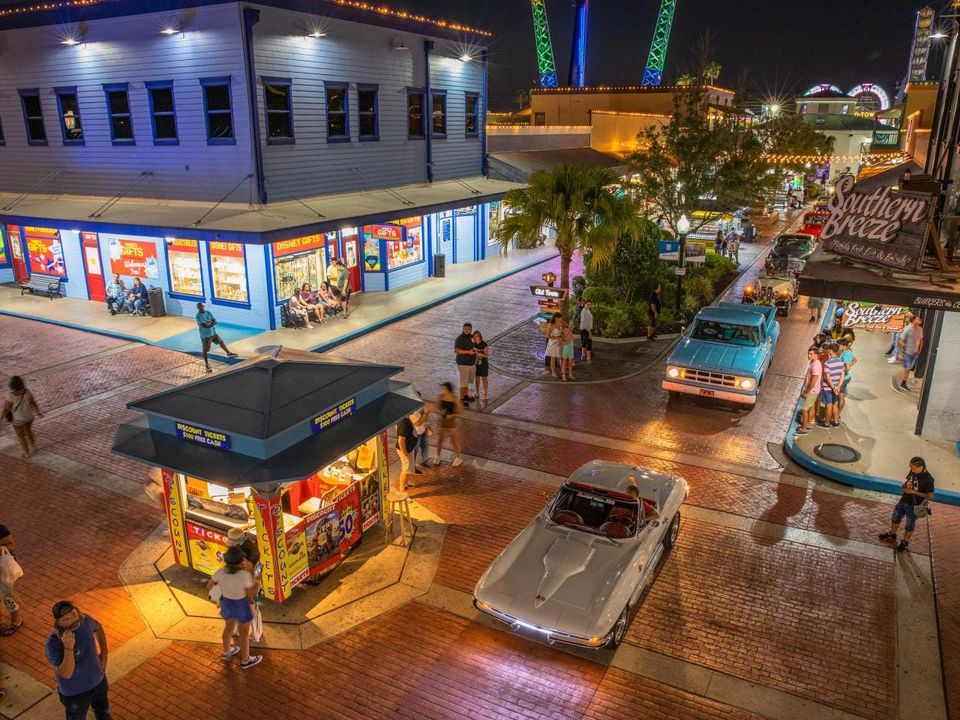 Old Town Entertainment District is an accessible area for wheelchair users to explore