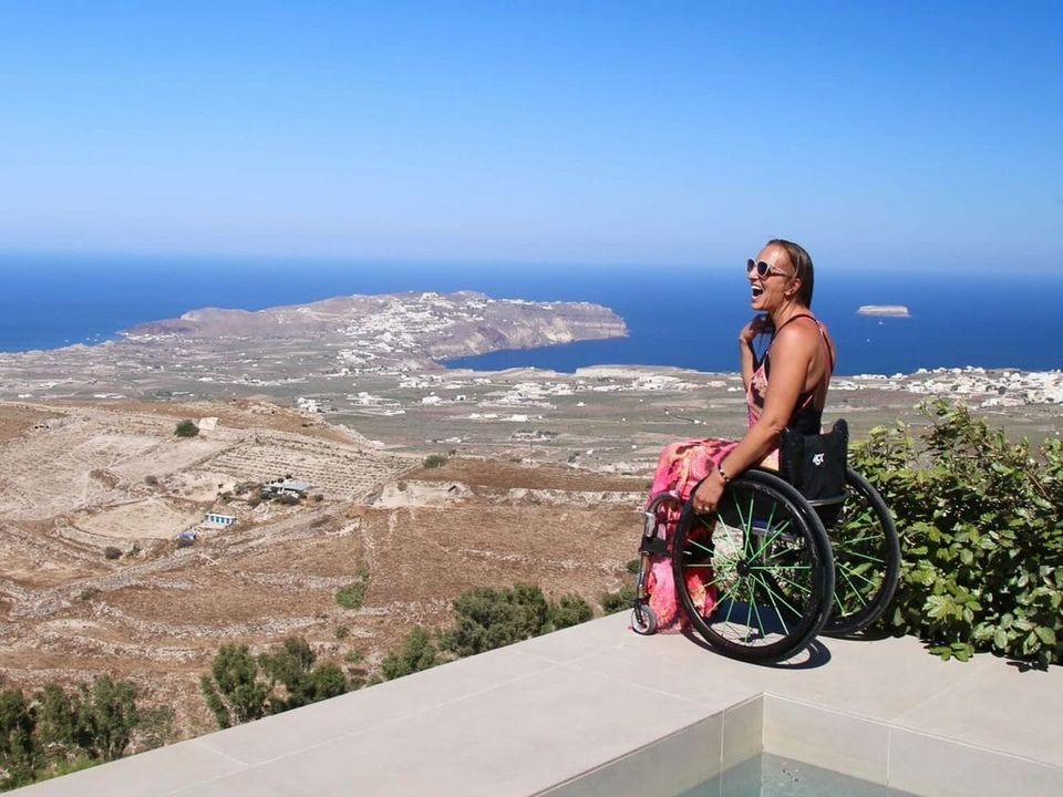 I Traveled Solo to Santorini as a Wheelchair User and Stayed Somewhere I Never Expected