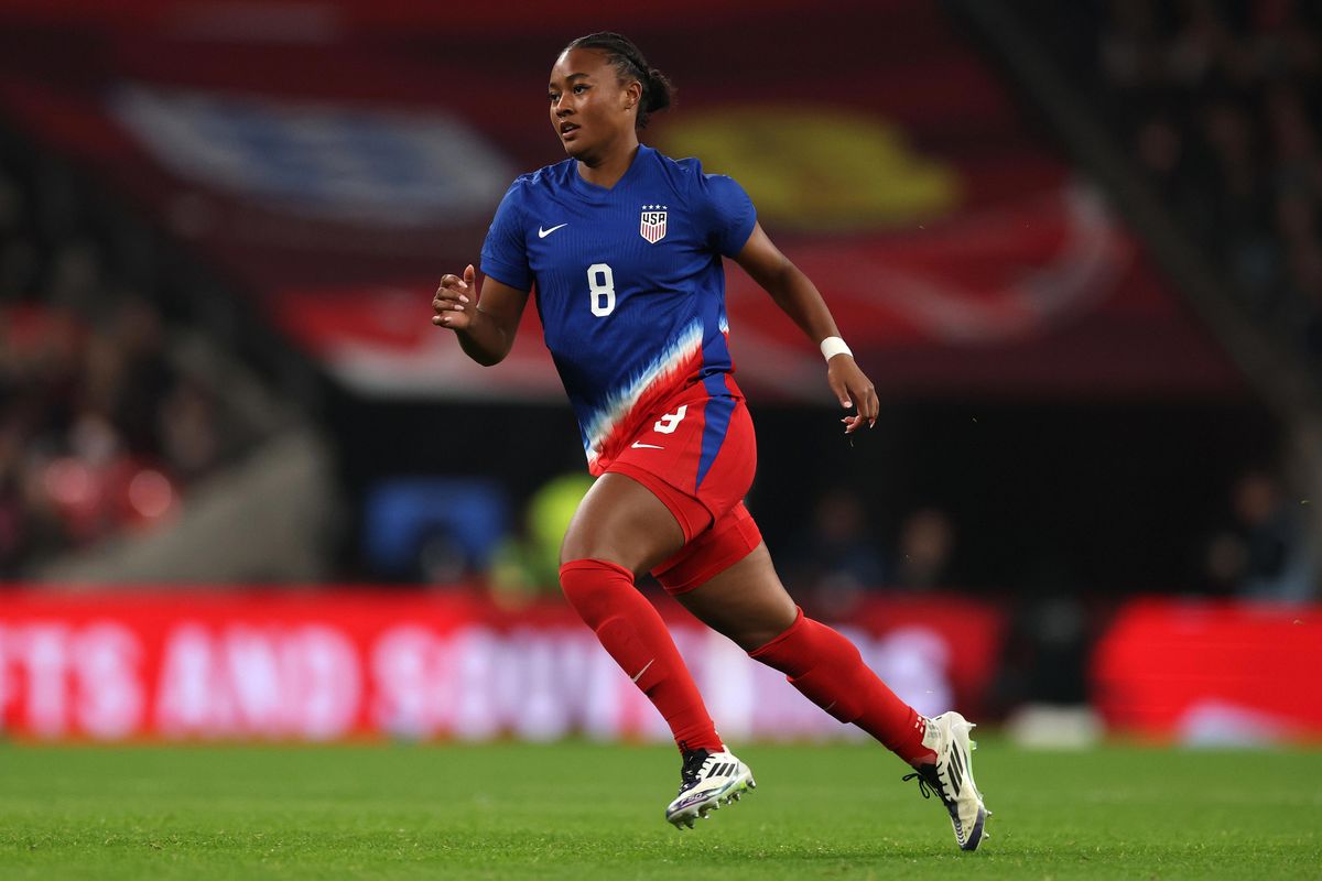 North Carolina Courage shock the NWSL with Jaedyn Shaw trade.