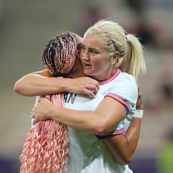 USWNT cruise past Zambia; Canada in free fall.