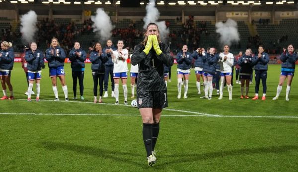Alyssa Naeher's last stand.