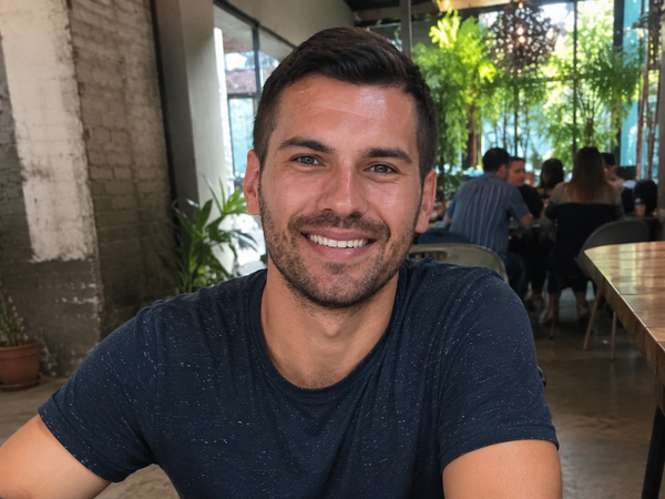 Daniel Reyes