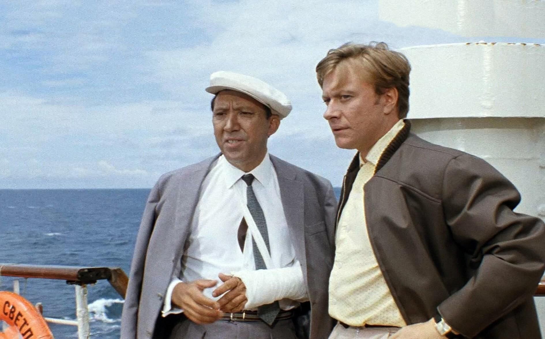 Кадр из фильма «Бриллиантовая рука» (1969)