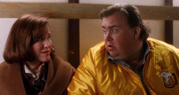 Кэтрин О’Хара и Джон Кэнди в фильме «Один дома»