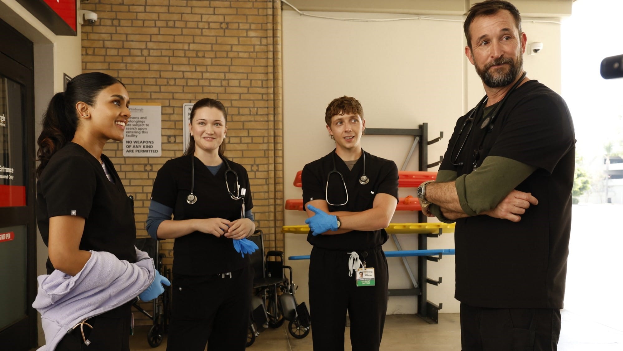 Кадр из сериала «Питт»