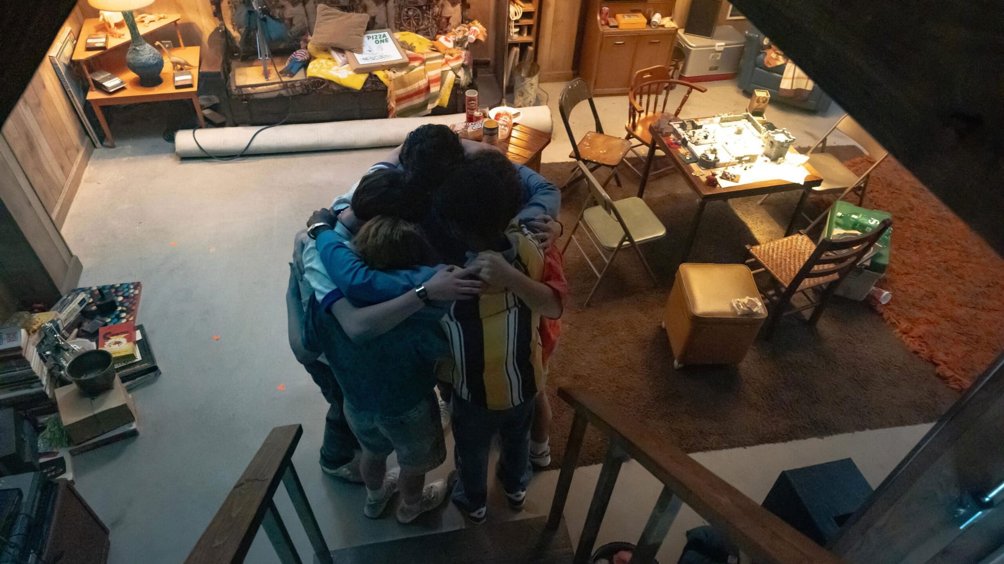 Кадр из фильма «Последнее приключение: За кадром 5 сезона “Очень странных дел”»