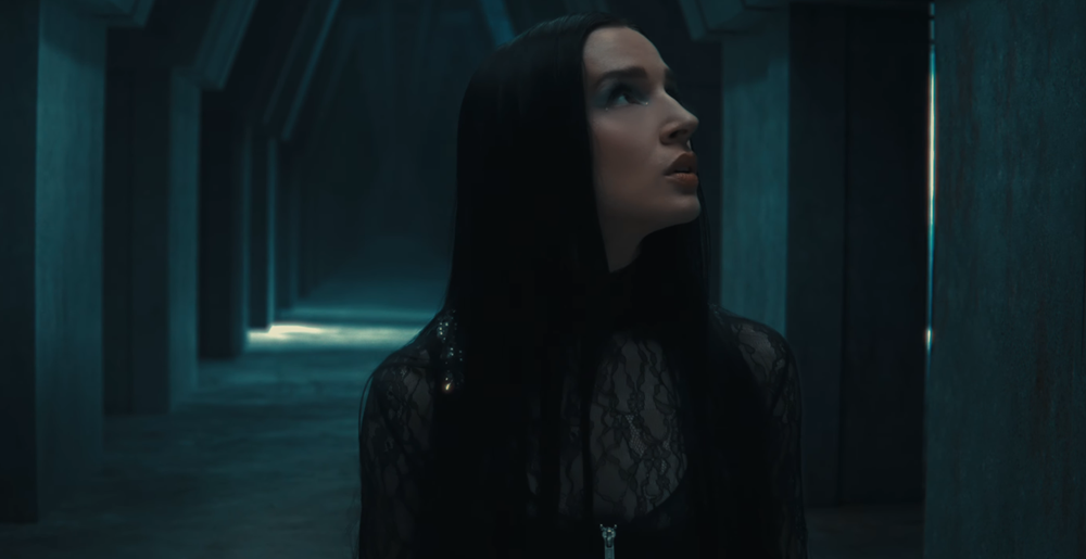 Кадр из клипа «Time will tell»