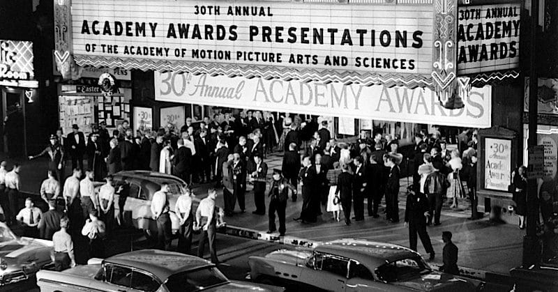 30-я церемония вручения премии «Оскар» в театре «RKO Pantages Theatre», 26 марта 1958 года