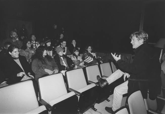 Роберт Редфорд с молодыми кинематографистами на «Сандэнсе»