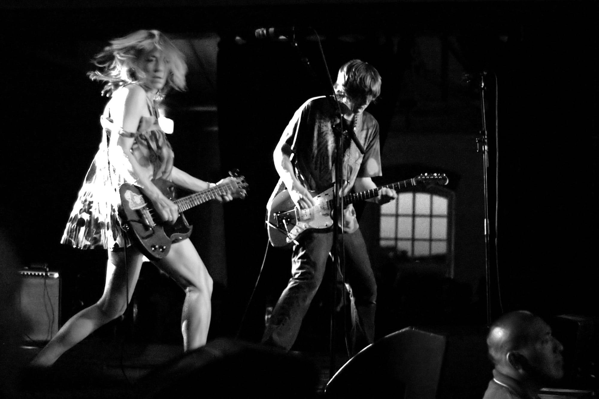 Выступление инди-группы Sonic Youth