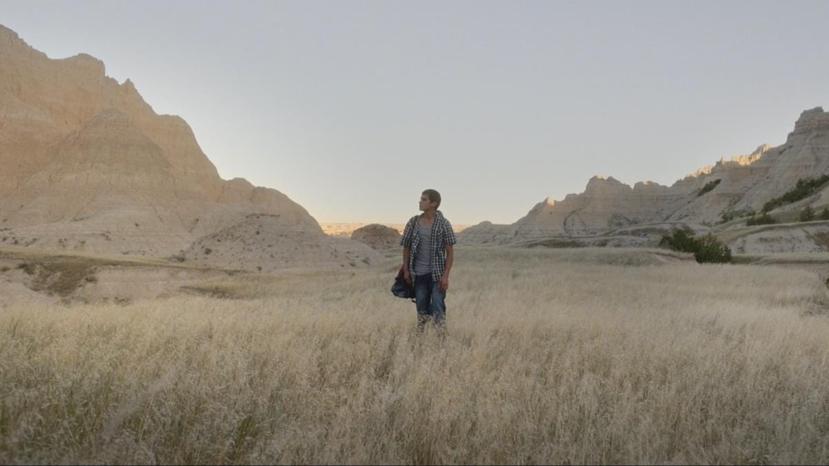 Кадр из фильма «Песни, которым меня научили братья»