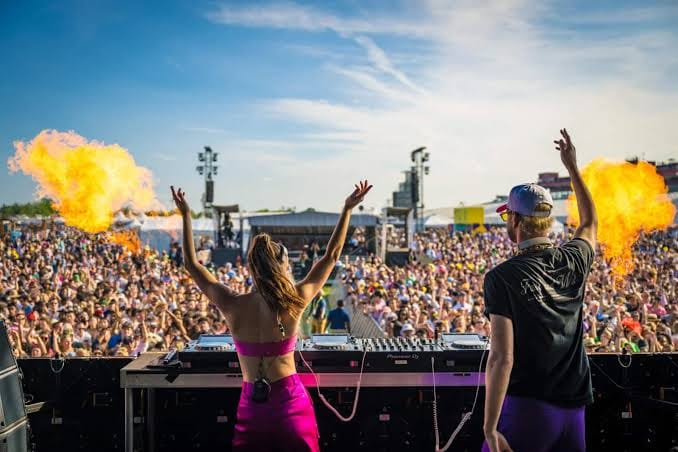 Современный музыкальный фестиваль