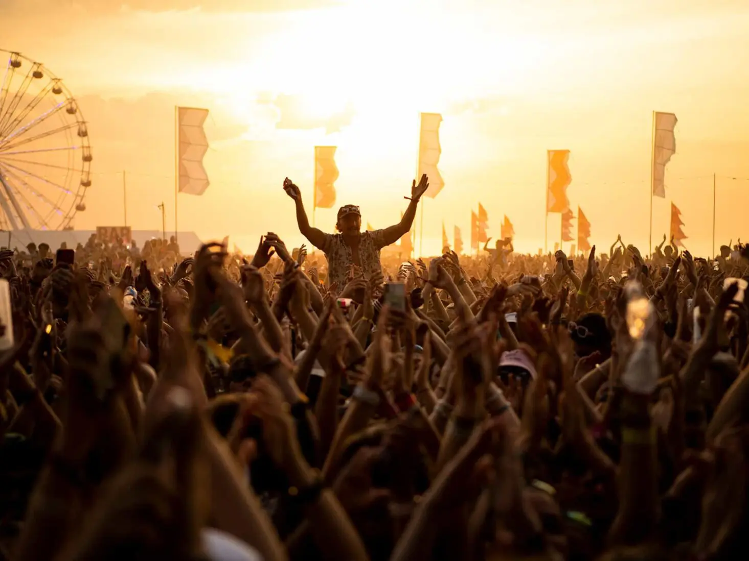 Современный музыкальный фестиваль