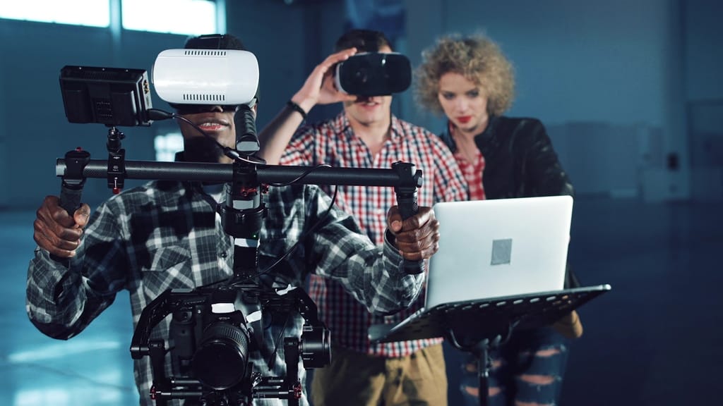 Virtual Production