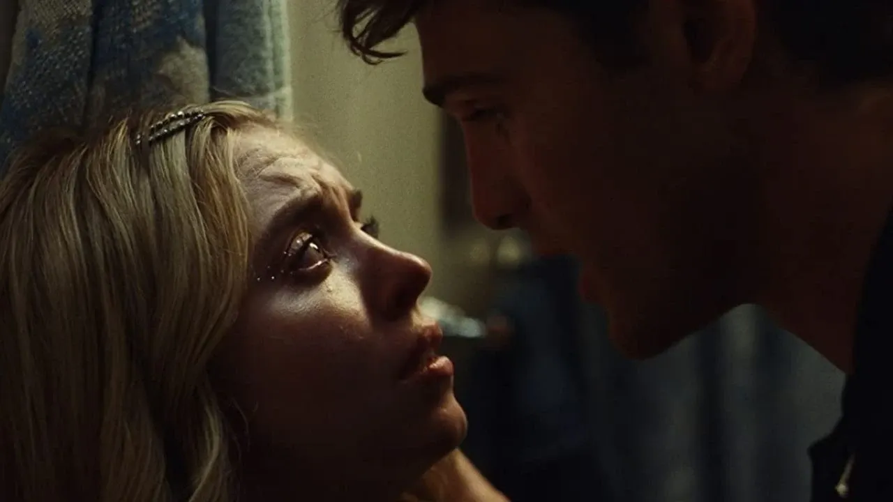 Кадр из сериала «Эйфория»