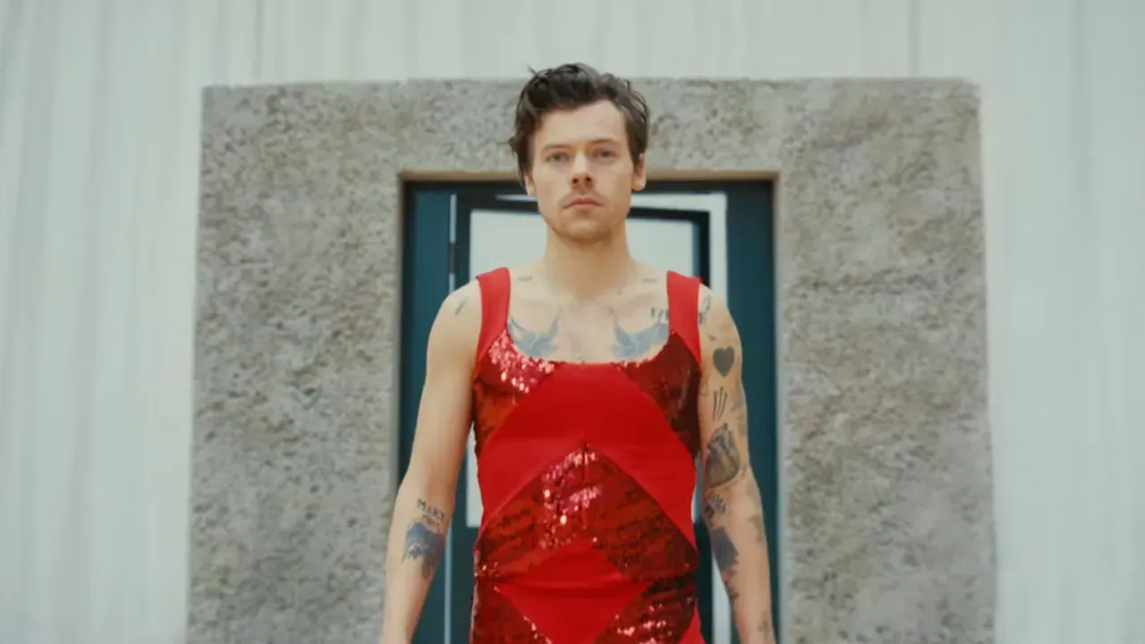 Harry Styles в клипе «As It Was»