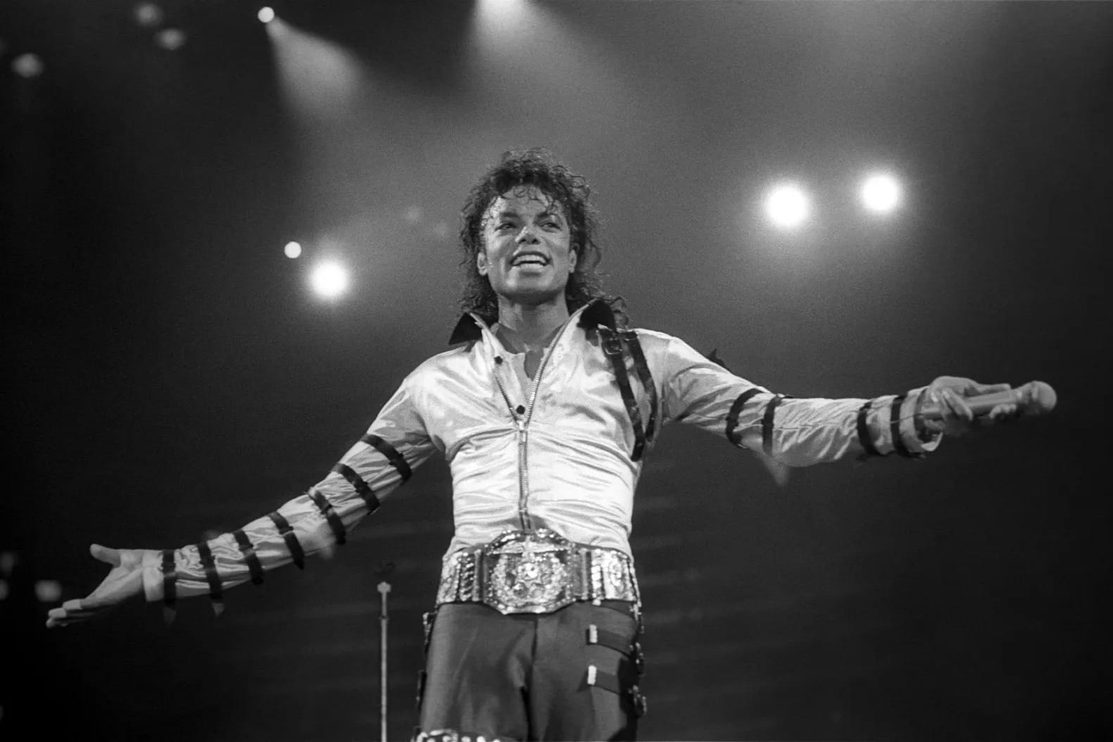 Майкл Джексон