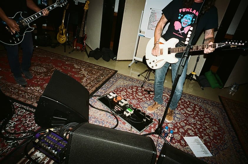 Foo Fighters на записи альбома «Your Favorite Toy»