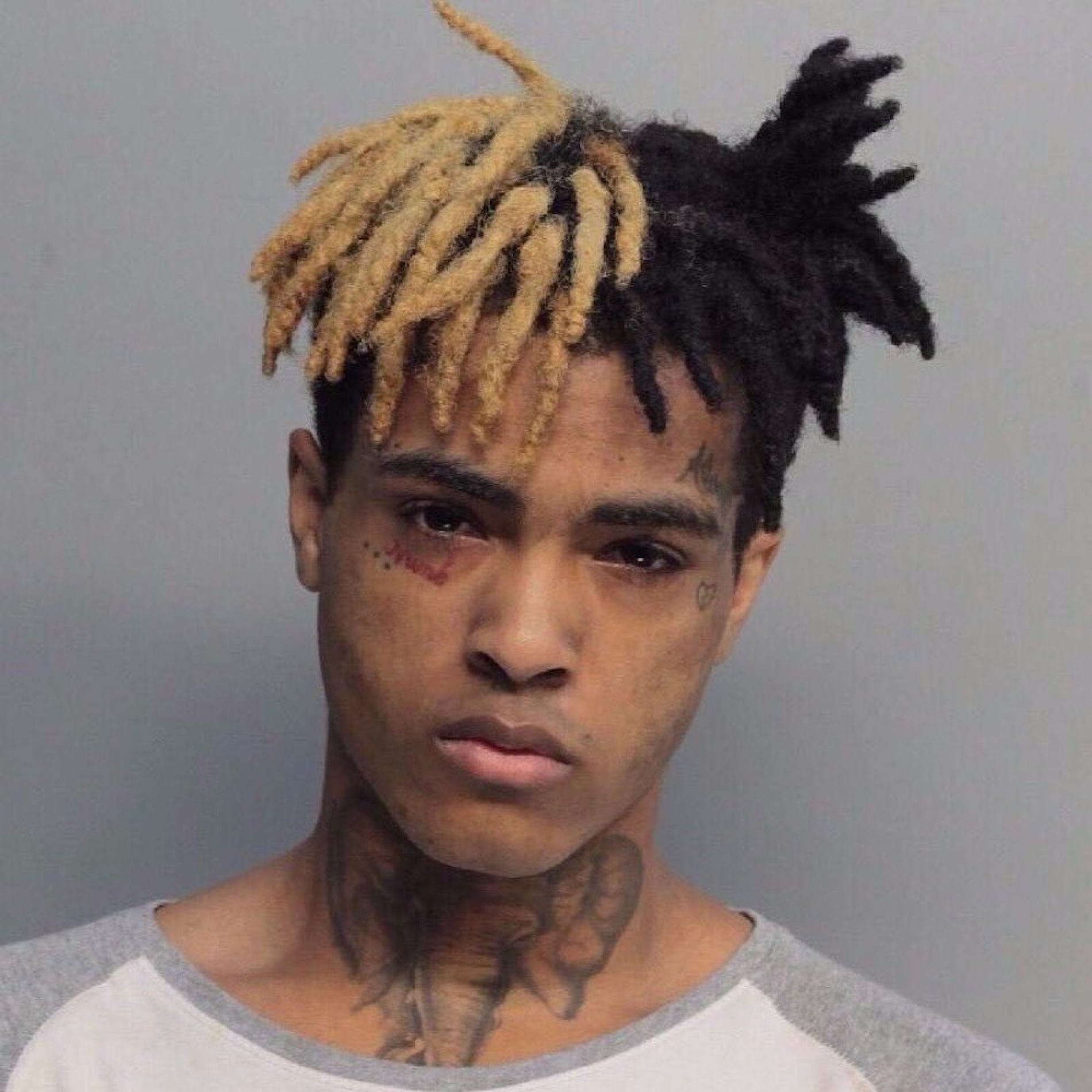 XXXTENTACION на обложке трека «Look at me»