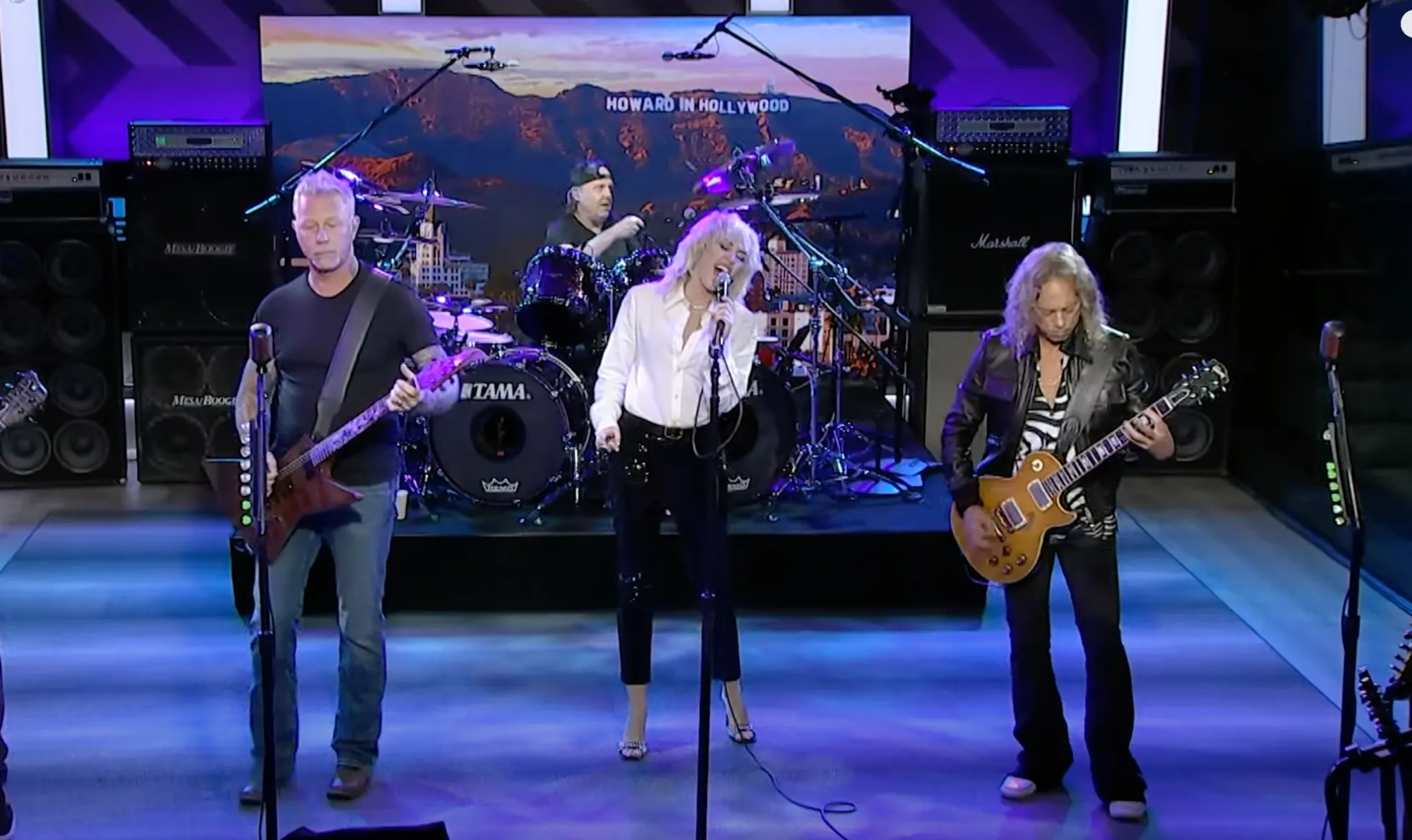 Miley Cyrus поет с Metallica «Nothing Else Matters»