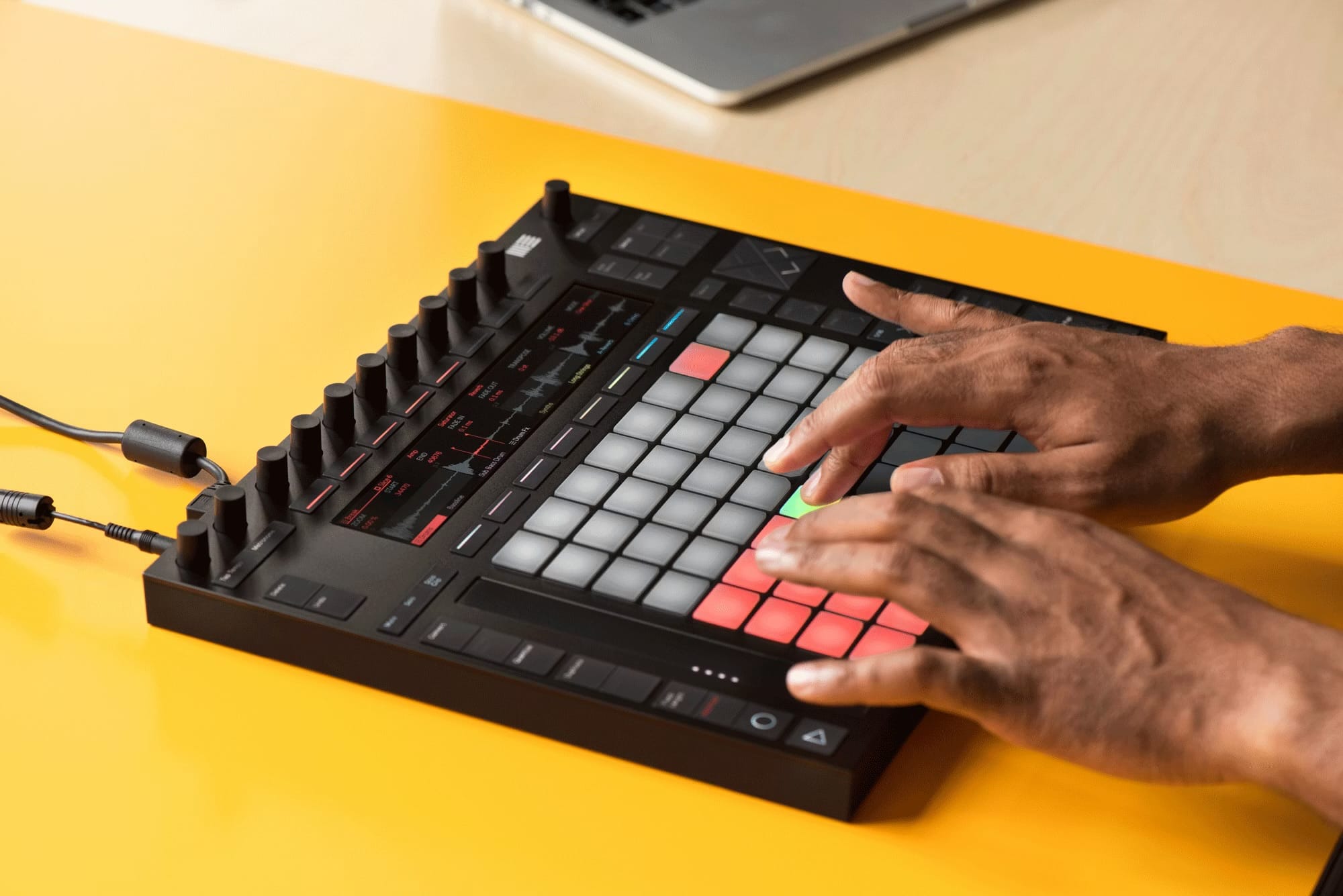 TR-1000 Roland