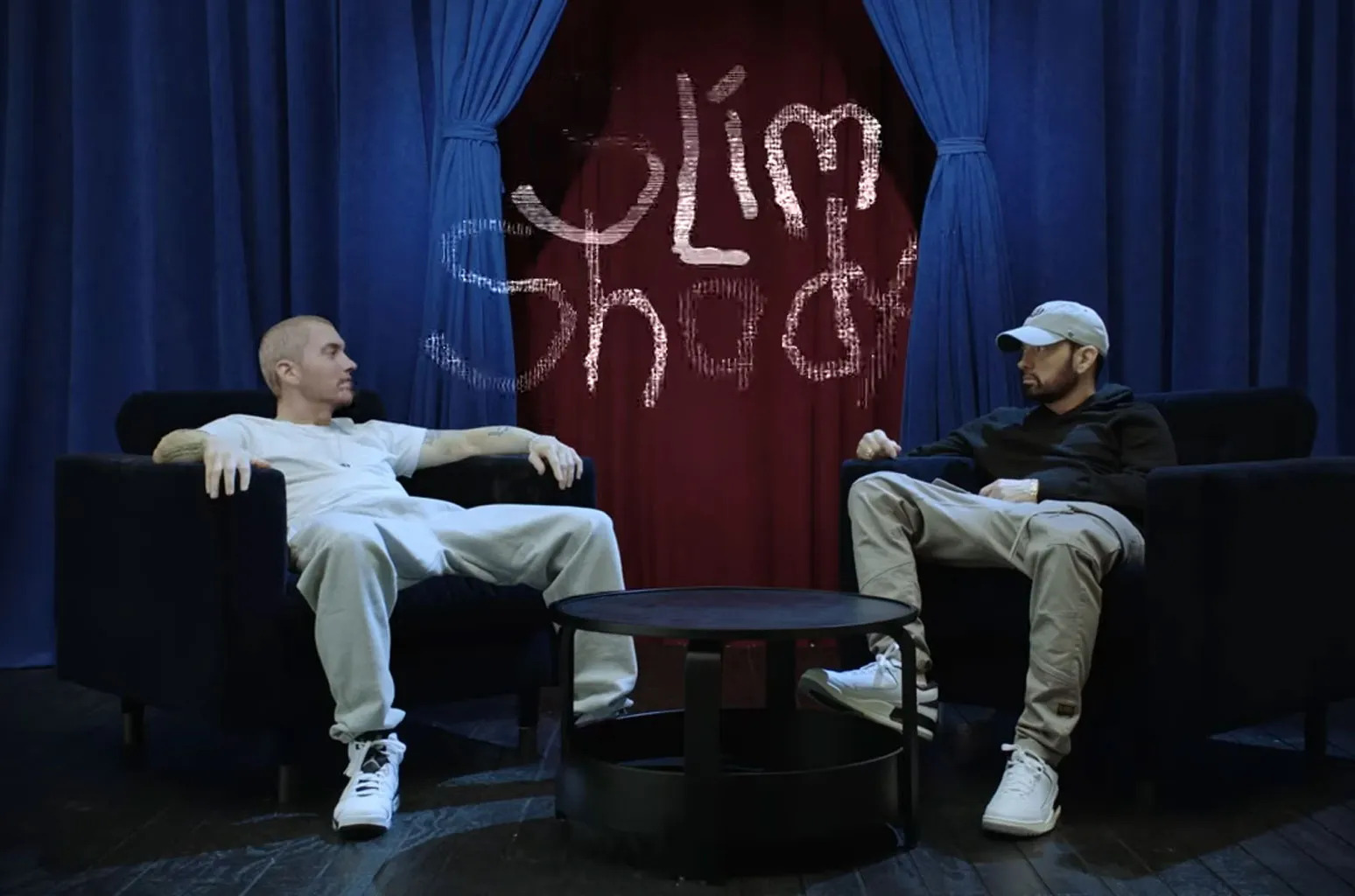 Видеоинтервью «Slim Shady vs. Marshall Mathers: THE FACE-OFF»