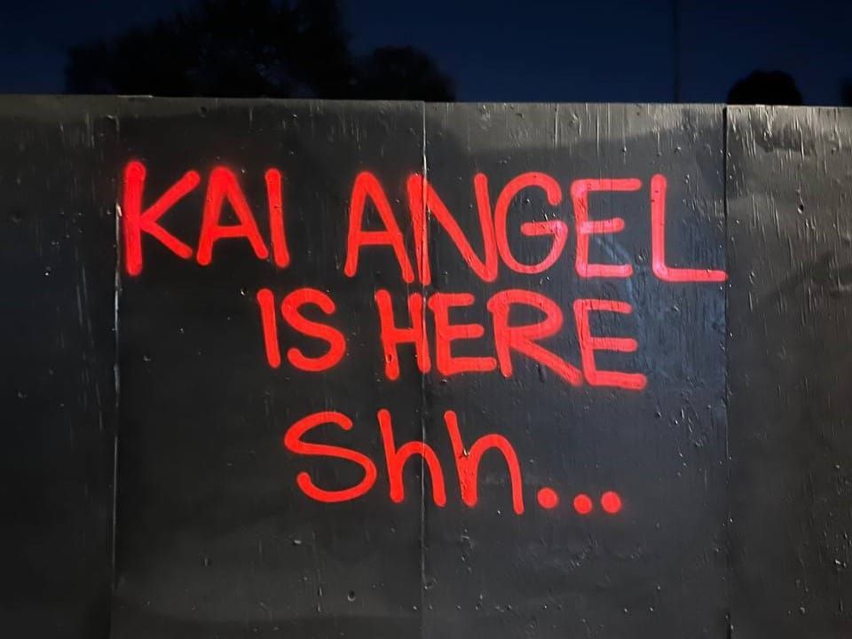 Промо-граффити альбома Kai Angel — «Shh…»