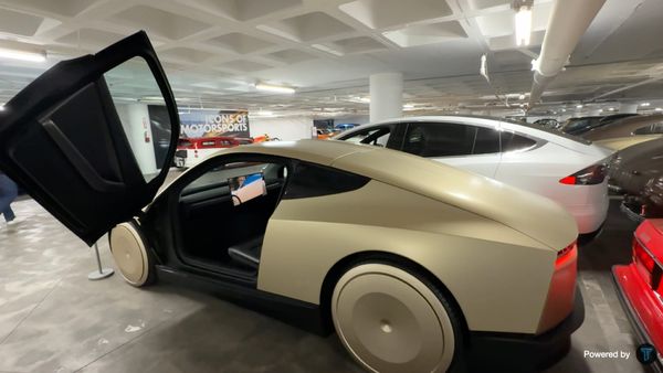Pure Vision vs. LiDAR Multimodalism: Tesla's Bold Bet on End-to-End AI and the Future of Mobility