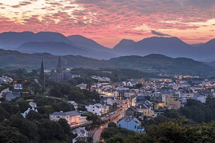 Clifden: The Best Places to Eat, Sleep, Shop and Explore