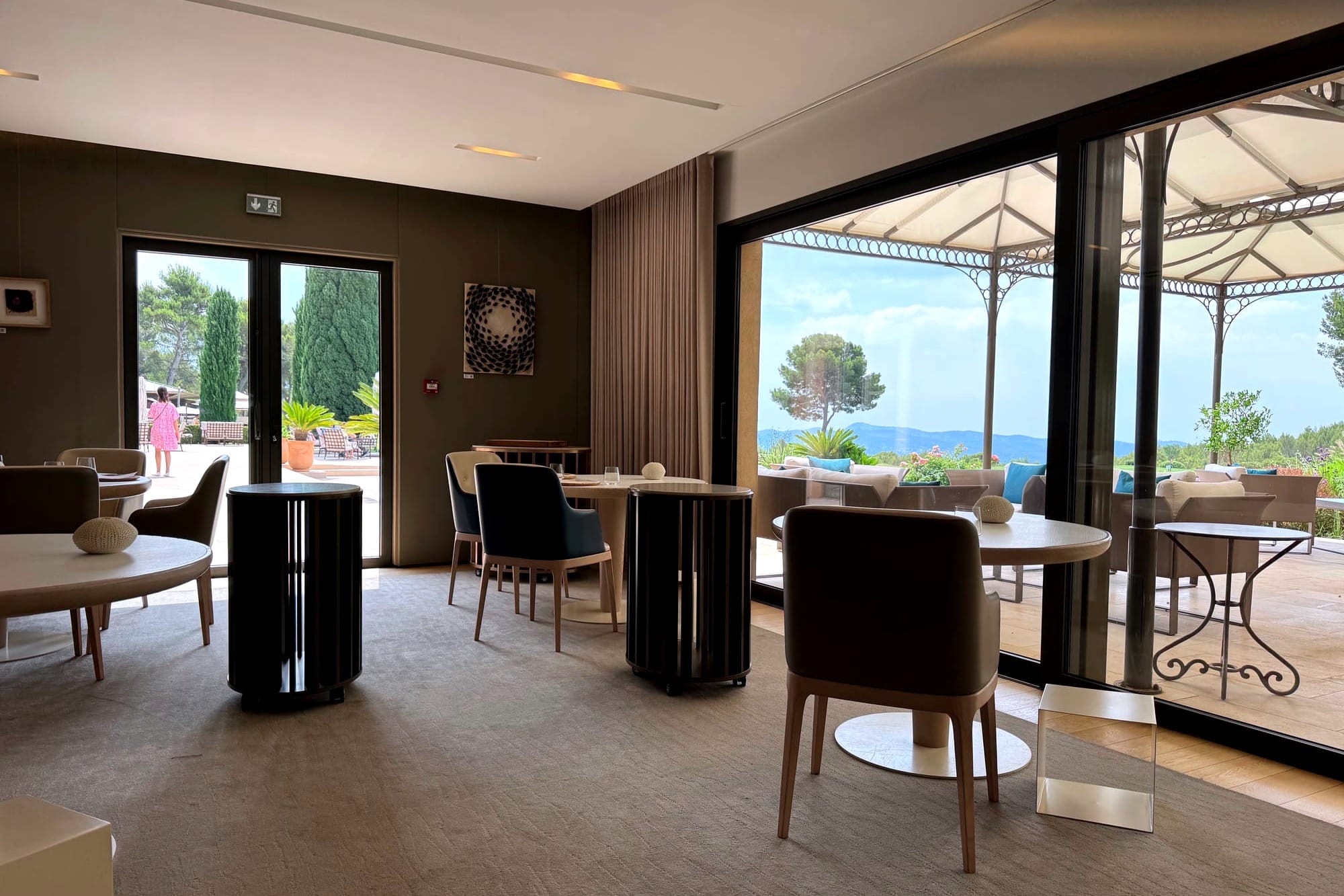 Dining room at La Table du Castellet