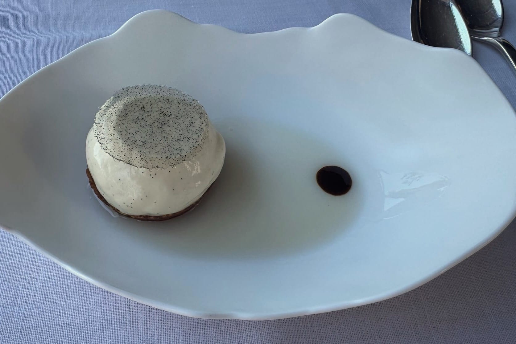Madagascan vanilla with praliné