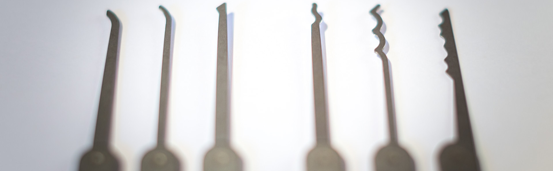 Covert Contact 47: Lockpicking 101: Why Your Locks Are Useless